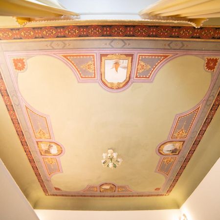 Coco Places Soggiorno Panerai, Centro Storico Firenze Bagian luar foto
