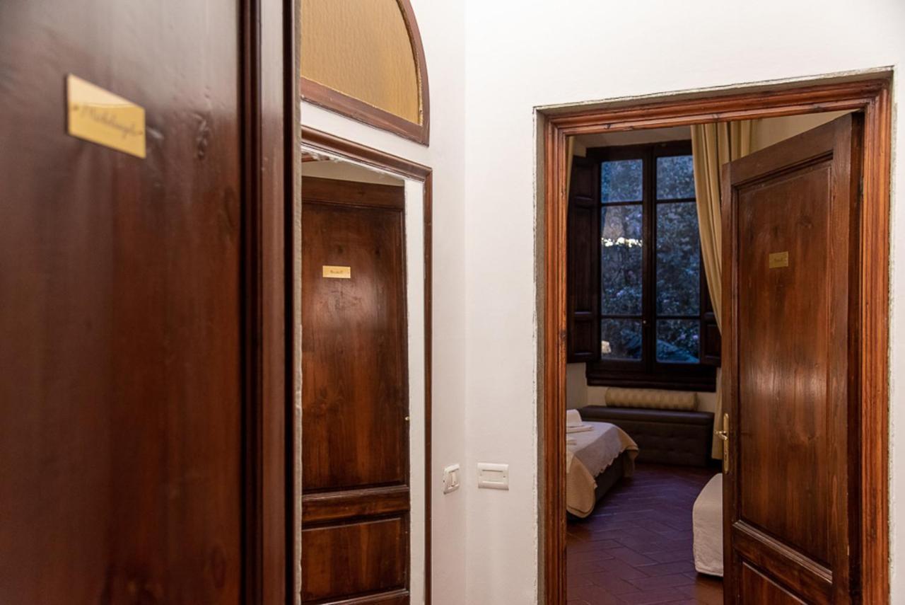 Coco Places Soggiorno Panerai, Centro Storico Firenze Bagian luar foto