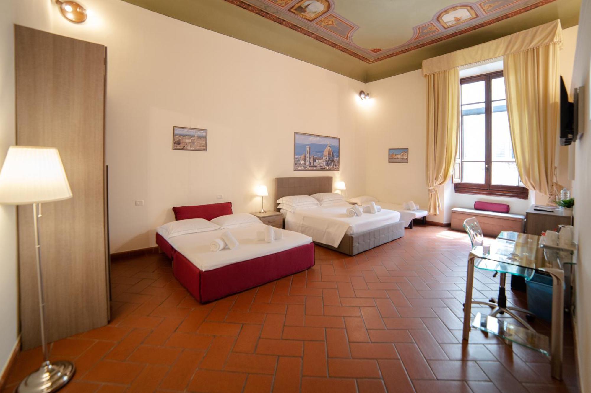 Coco Places Soggiorno Panerai, Centro Storico Firenze Bagian luar foto